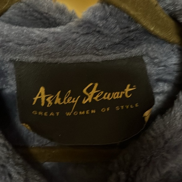 Plus size fall/winter jacket - Picture 3 of 6